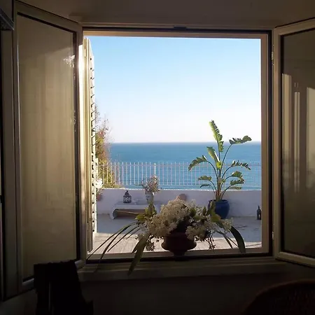 Mare Di Montelusa *