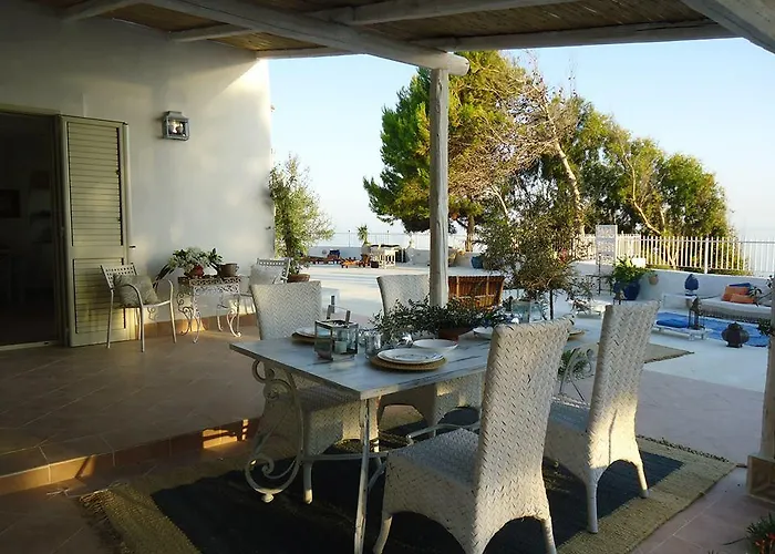 Mare Di Montelusa Holiday home *